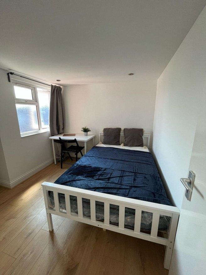 Mora-road-nw2-6sl-1039718