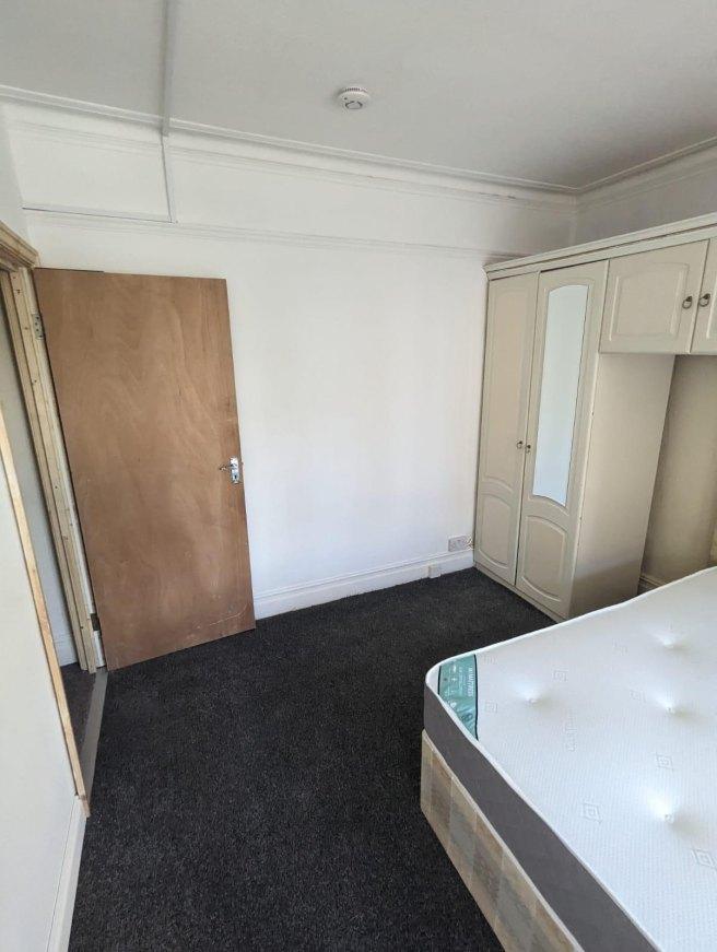 Barlow-road-w3-9lj-1039909