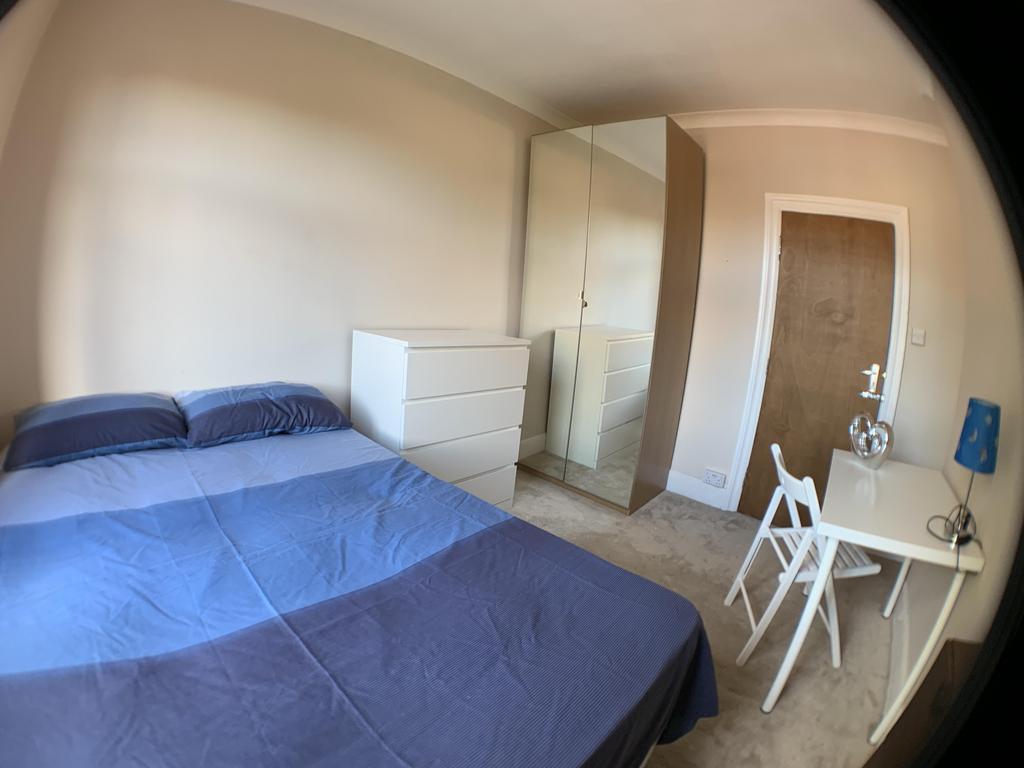 Barlow-road-w3-9lj-1039918
