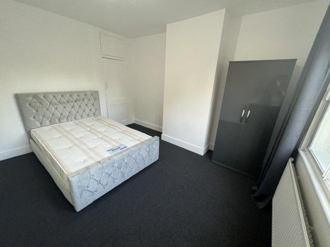 Wrights-place-nw10-0px-1039970