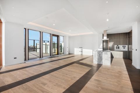 3 bedroom apartment to rent, Carnation Way London SW8