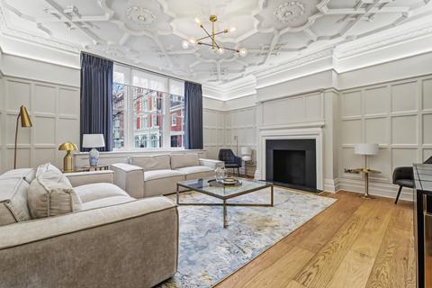 2 bedroom apartment to rent, Park Street, Mayfair, London W1K
