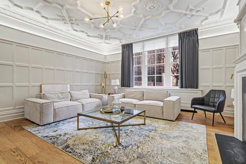 2 bedroom apartment to rent, Park Street, Mayfair, London W1K