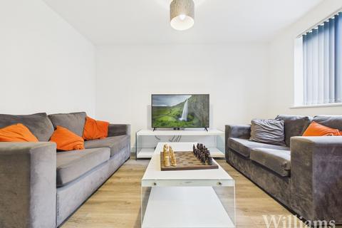 4 bedroom semi-detached house for sale, Kempster Way, Aylesbury HP22