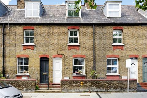 3 bedroom house to rent, Lower Mortlake Road, Richmond TW9