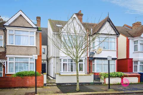 2 bedroom flat for sale, Dartmouth Road, London