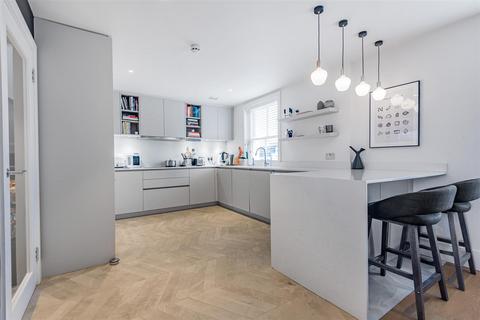 3 bedroom flat to rent, Haverstock Hill, Belsize Park, NW3