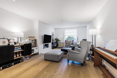 3 bedroom flat to rent, Haverstock Hill, Belsize Park, NW3