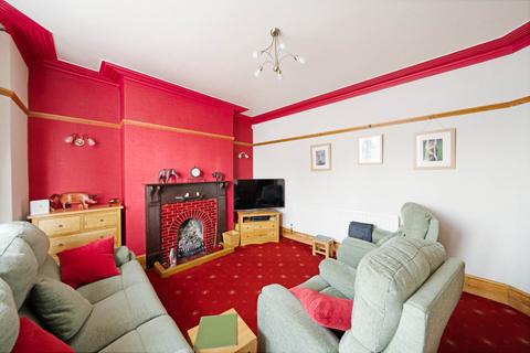 undefined, Weston super Mare*Substantial Period Property*4 Bedrooms*Two Garages*Close to Train Station*