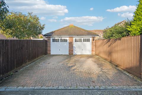 3 bedroom semi-detached house for sale, Imperial Way, Croxley Green, Rickmansworth, WD3