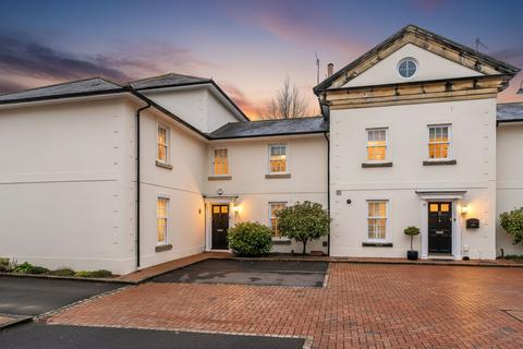 undefined, Lanthorne Mews, Tunbridge Wells, TN1