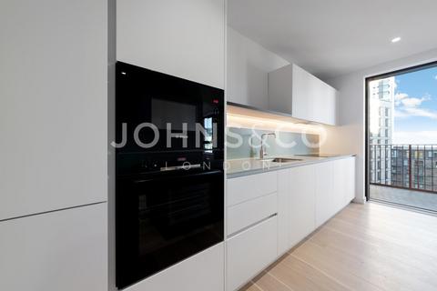 Studio to rent, Singer Apartments, Peninsula Gardens, London SE10
