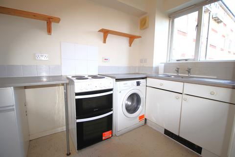 1 bedroom flat to rent, Dadswood, Harlow CM20