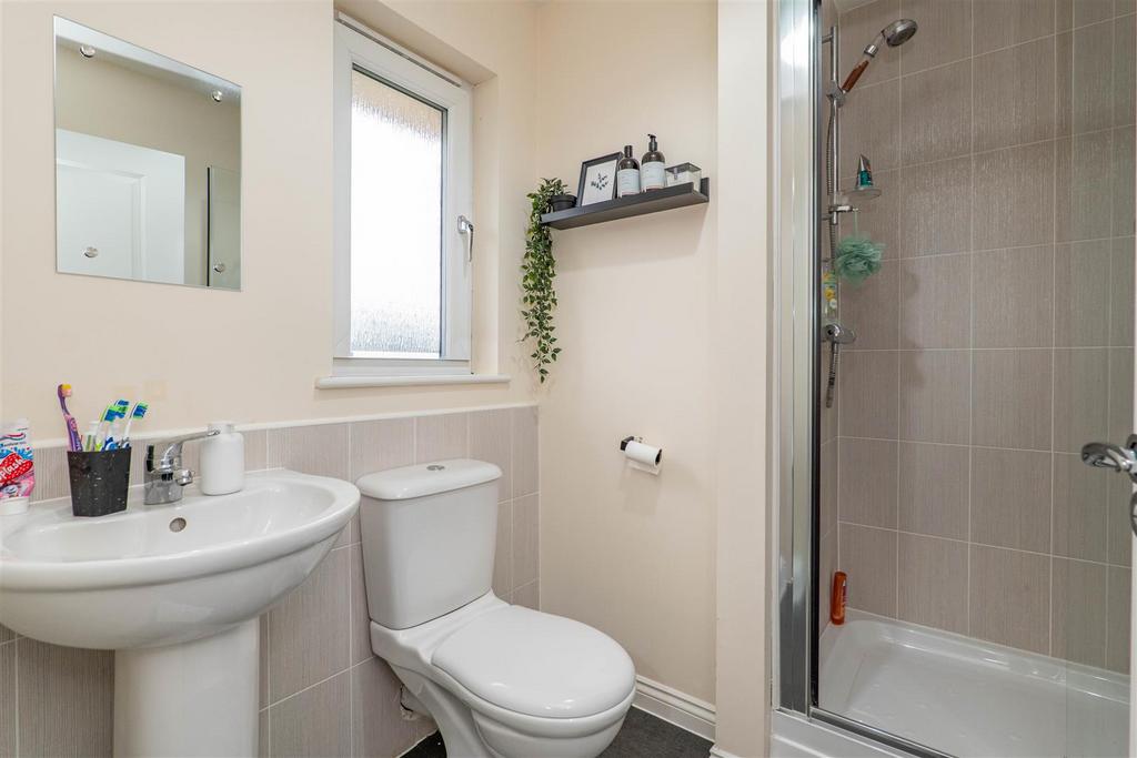 Bedroom Two Ensuite