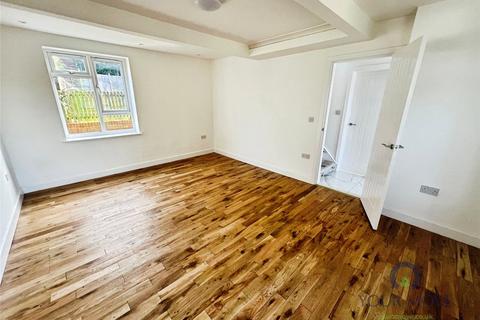 3 bedroom semi-detached house for sale, Summergate, West Midlands DY3