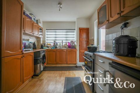 3 bedroom semi-detached house for sale, South Parade, Canvey Island, SS8