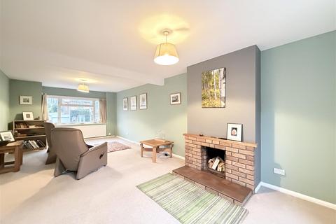 undefined, Cliffe Way, Warwick