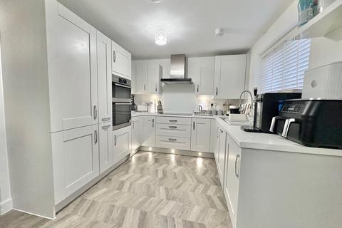 undefined, Vendeen Grove, whitehouse, milton keynes , MK8