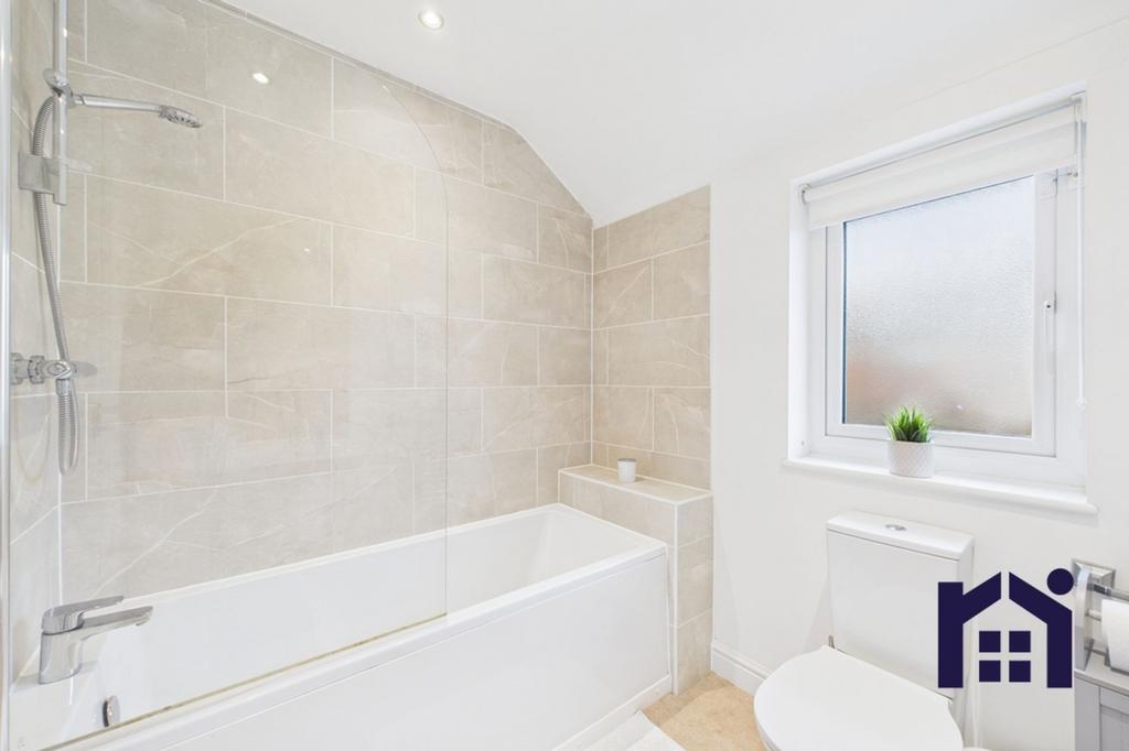Family bathroom