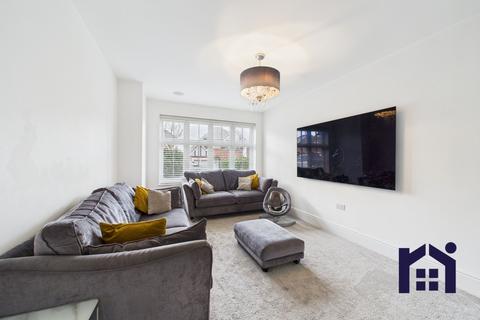 4 bedroom detached house for sale, Bernwood Crescent, Leyland, PR25 5PN