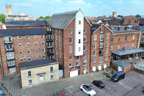 undefined, Pridays Mill, Gloucester Docks