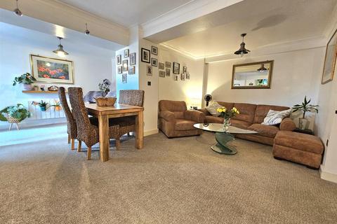 undefined, Pridays Mill, Gloucester Docks