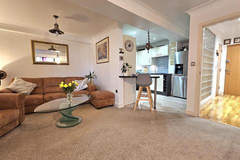 undefined, Pridays Mill, Gloucester Docks