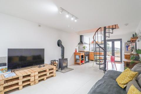 2 bedroom semi-detached house for sale, North Wootton, King's Lynn, Norfolk, PE30