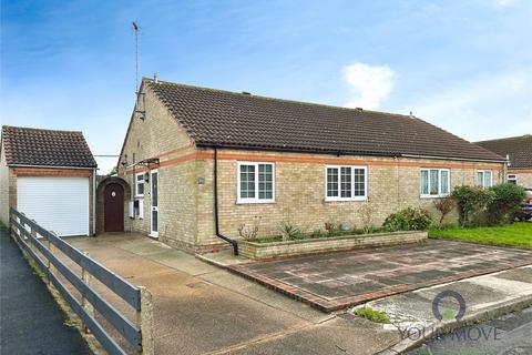 2 bedroom bungalow for sale, Wade Close, East Sussex BN23