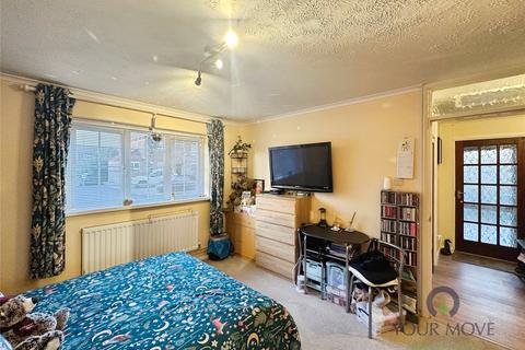 2 bedroom bungalow for sale, Wade Close, East Sussex BN23