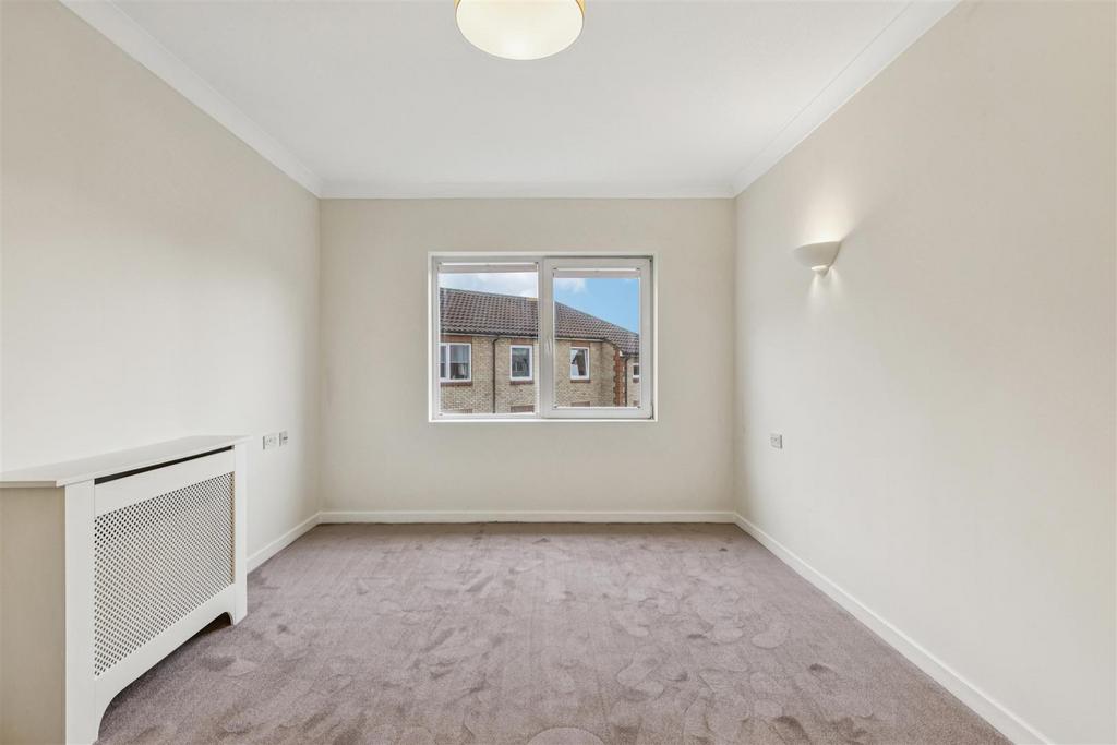 FOR SALE - Homecross House, W4