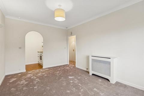 undefined, Fishers Lane, London, W4