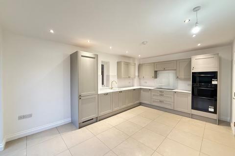 undefined, Henconner Court, Bramley, LS13