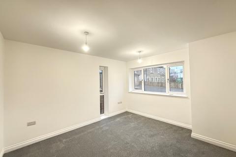 undefined, Henconner Court, Bramley, LS13