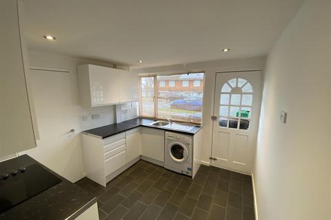 3 bedroom terraced house for sale, Holliers Way, Hatfield