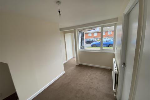 3 bedroom terraced house for sale, Holliers Way, Hatfield