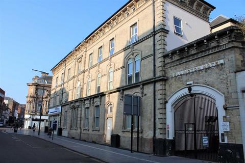 Rutland Street, Wellington Court, LE1