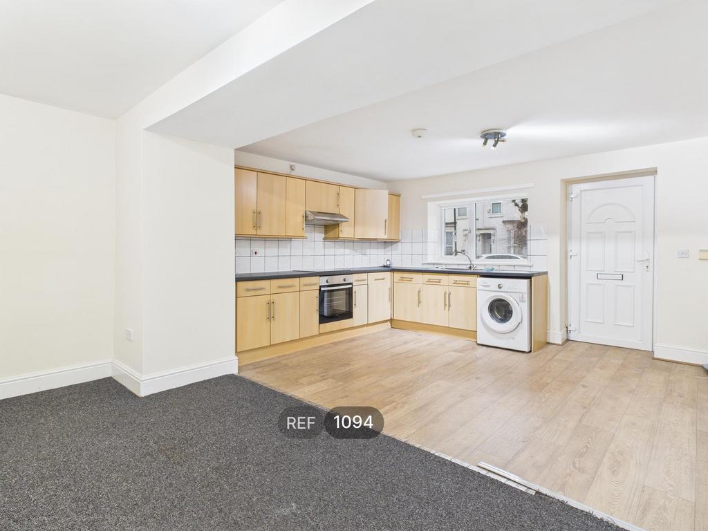 Kitchen / Living area