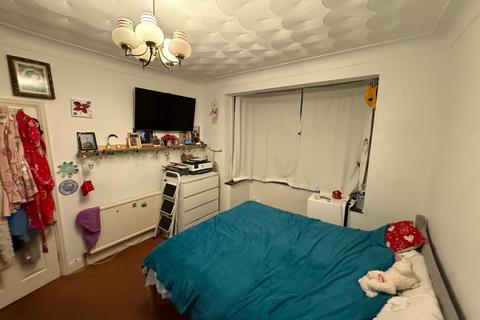undefined, Hampton Road, Ilford, Essex, IG1