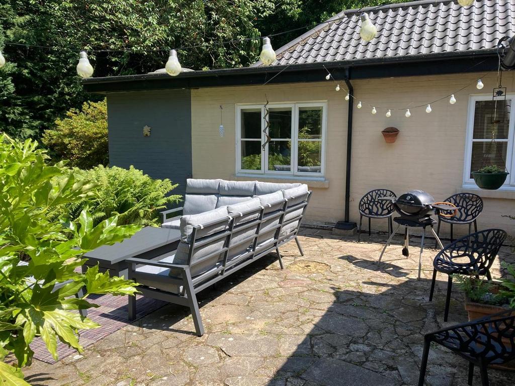 Summer Photo Seating Area