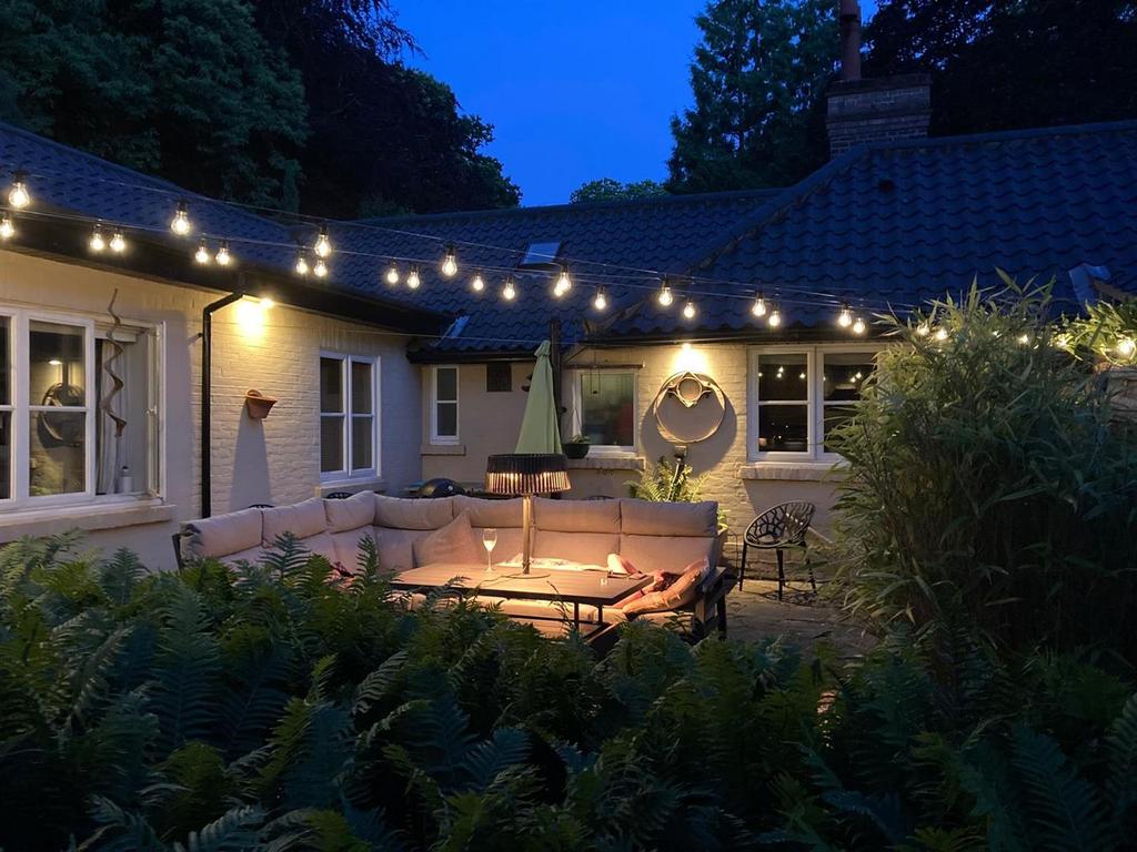 Summer Evening Seating Area