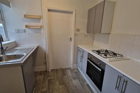 2 bedroom flat to rent, Westmorland Street, Wallsend