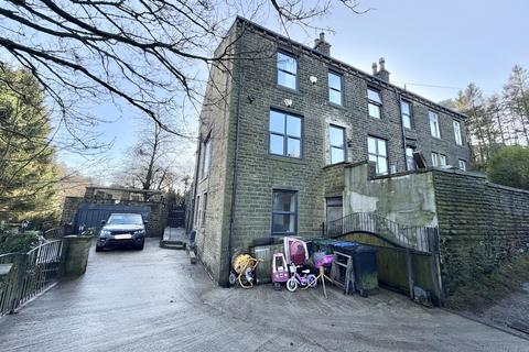 3 bedroom end of terrace house for sale, Denholme Road, Oxenhope, Keighley, BD22