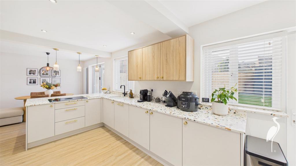 Open Plan Kitchen/Dining Area