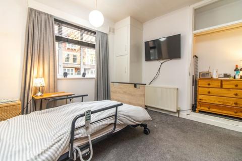 undefined, West Walk, West Court West Walk, LE1