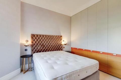 1 bedroom apartment to rent, Park Crescent, London W1B