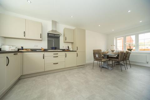 4 bedroom detached house for sale, William Railton Road, Garendon Park, LE12