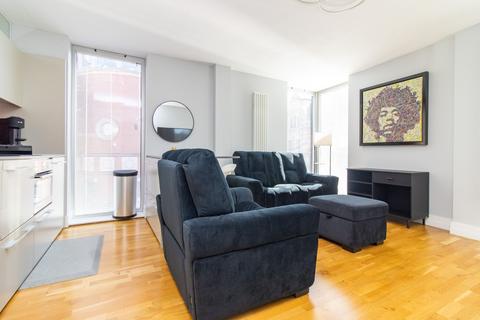 2 bedroom flat for sale, Shires Lane, Leicester, LE1