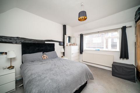 2 bedroom terraced house for sale, High Street, Markyate, AL3