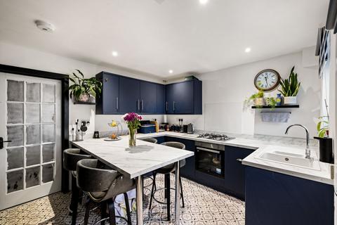 3 bedroom terraced house for sale, Heathfield Avenue, Dover, CT16